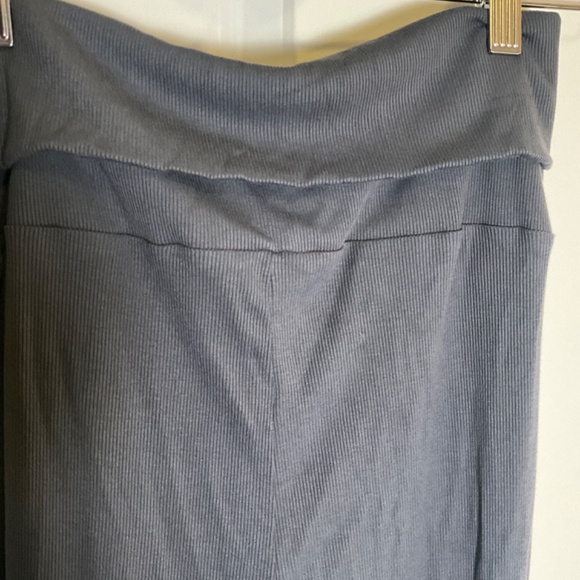 NEW Waist folded flared yoga pants bundle L - Picture 7 of 9